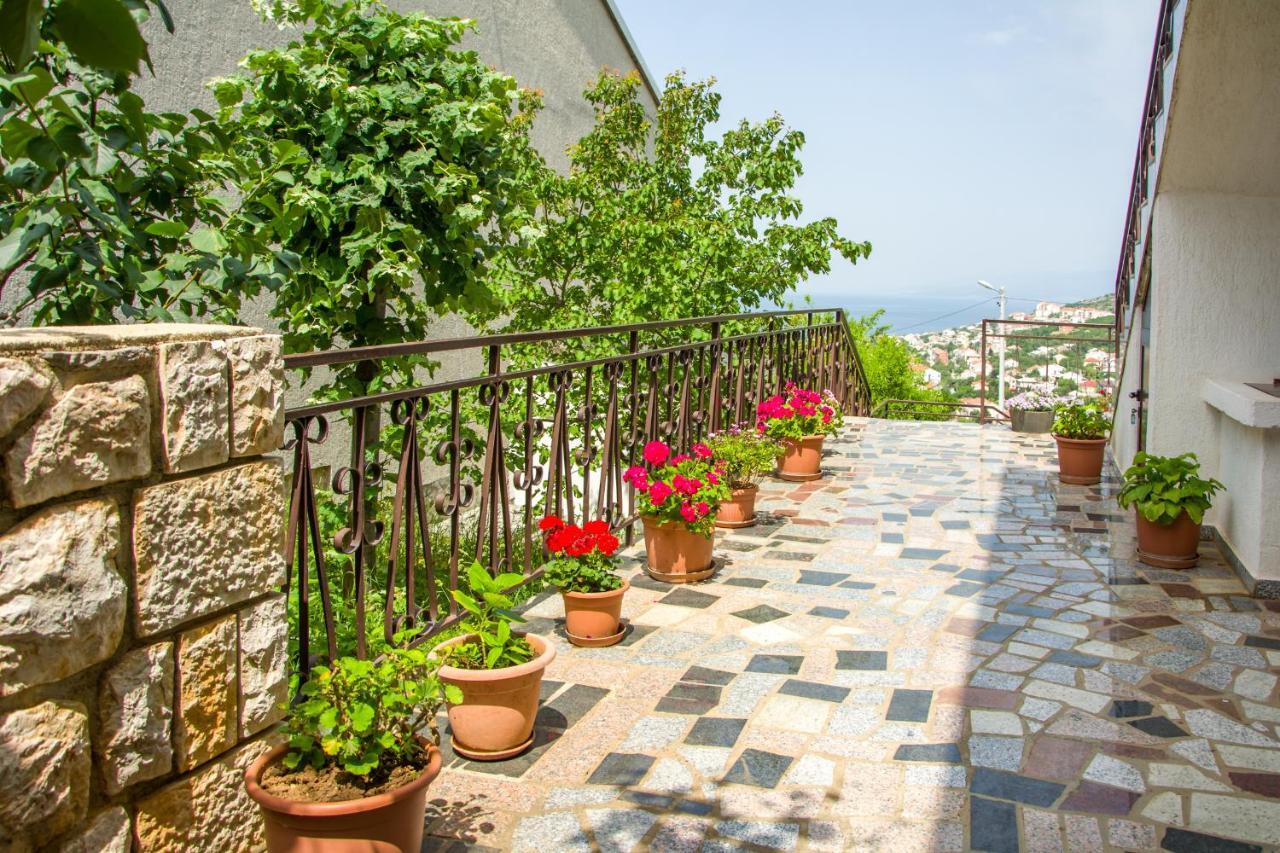 Apartman Gromila Сень Экстерьер фото